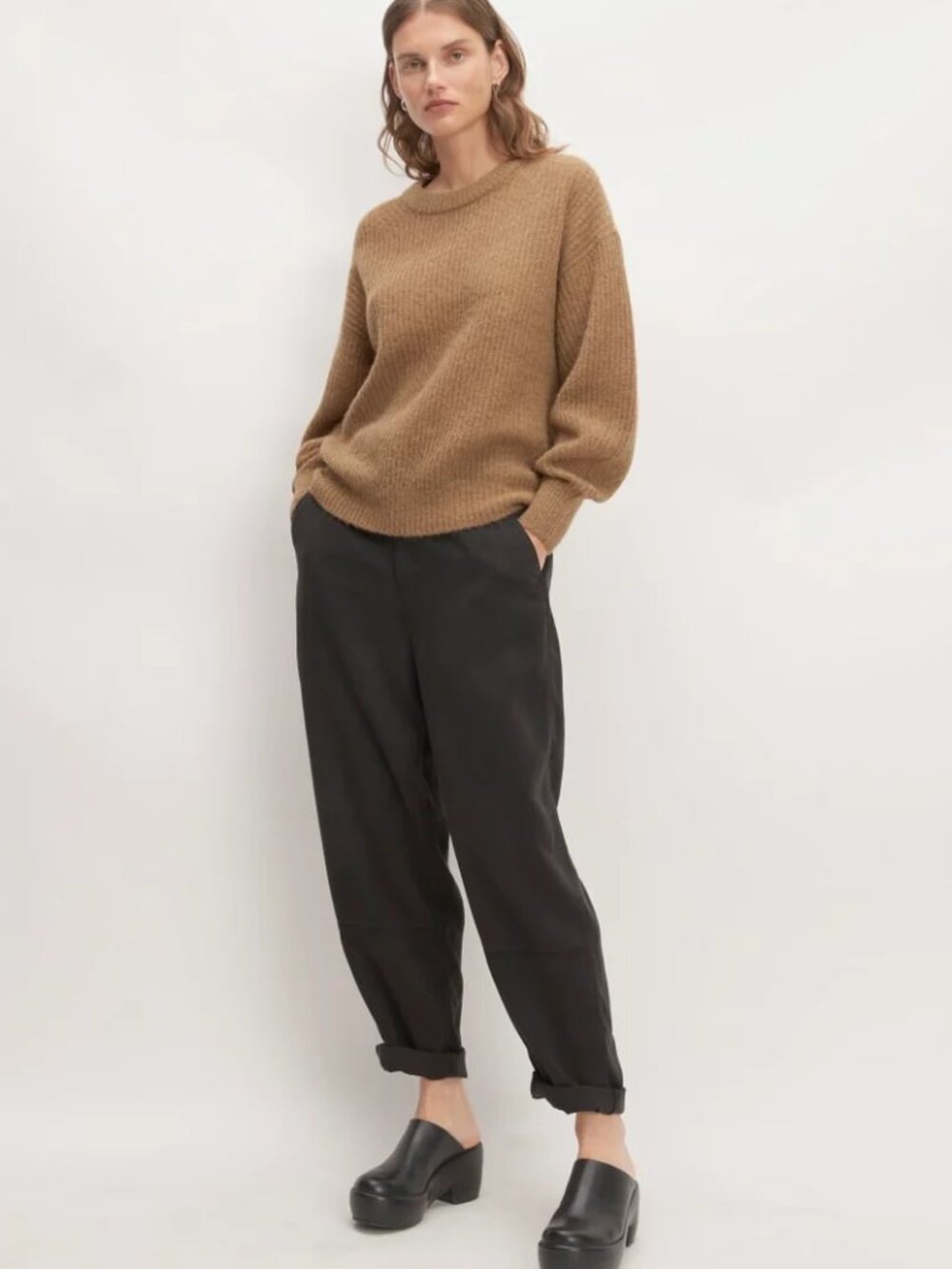 Everlane The Cocoon Crew Sweater Alpaca Merino Ribbed Knit Camel Brown size XS